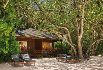 Royal Island Resort & Spa