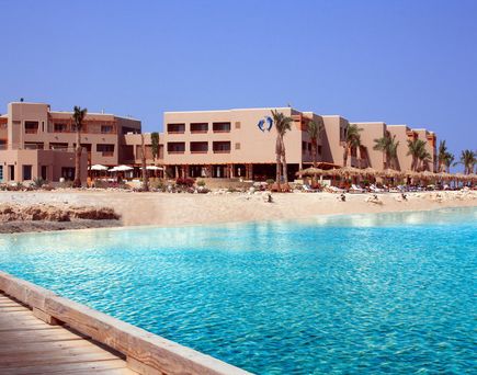 The Breakers Diving & Surfing Lodge