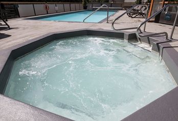 Crystal Lodge