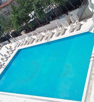 Sun Beach Hill Hotel