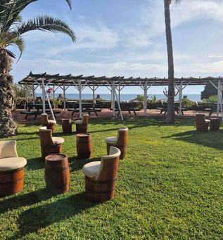Club Aqua Plaza