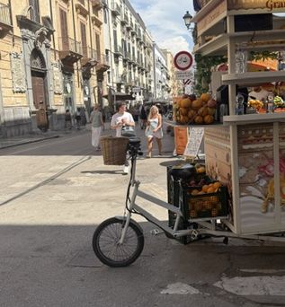 Fahrrad mit Orangen