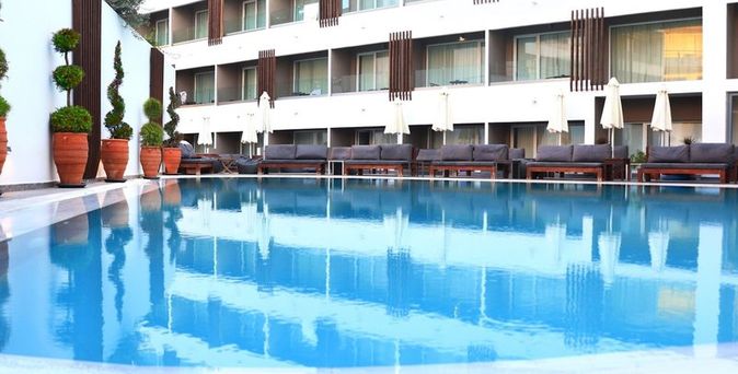 Castellum Suites