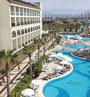 LRS Port River Hotel & Spa