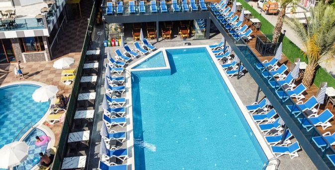 Relax Beach Hotel