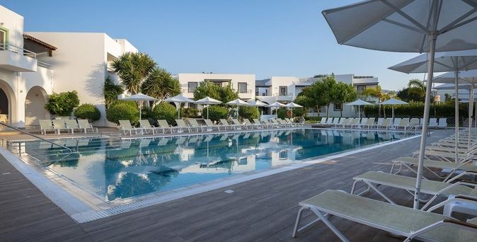 Alexandra Beach Hotel