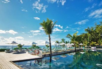 Radisson Blu Poste Lafayette Resort & Spa