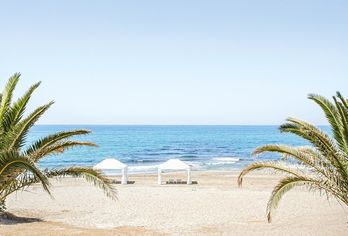 Caramel, A Resort to Live