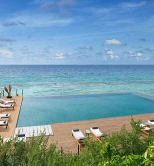 JW Marriott Maldives Resort & Spa