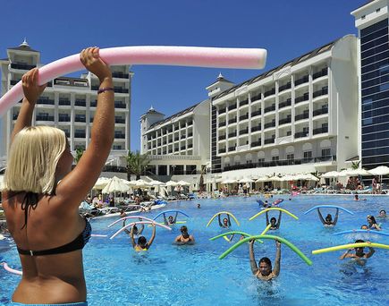 LRS Lake & River Side Hotel & Spa