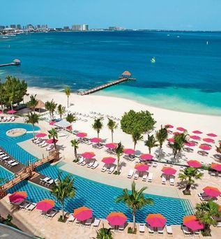 Breathless Cancun Soul Resort & Spa