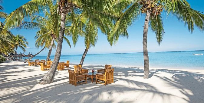 Paradis Beachcomber Golf Resort & Spa