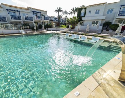 Parque Nereida Suites Hotel