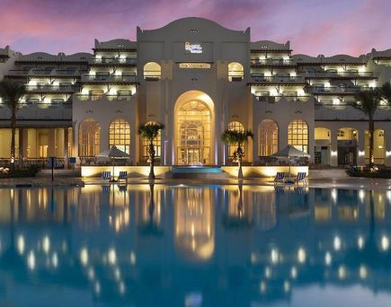 Royal Lagoons Aqua Park Resort & Spa