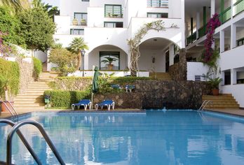 Aparthotel Esquinzo Y Monte del Mar