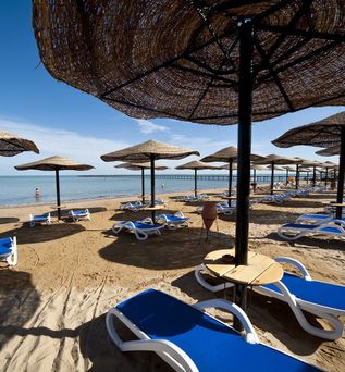 AMC Royal Hotel & Spa