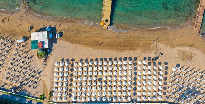 Arum Barut Collection