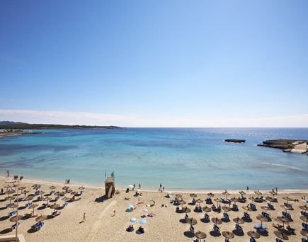 Universal Hotel Perla