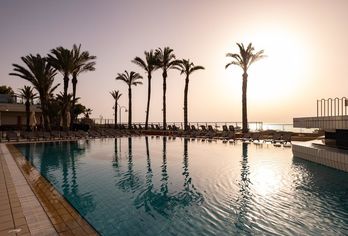 Qawra Palace Resort & SPA